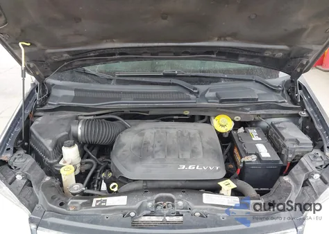 2014 Chrysler Town & Country Touring-L из США, поврежденный, VIN 2C4RC1CG5ER179968